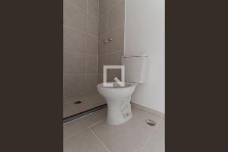 Banheiro da Suíte de apartamento para alugar com 3 quartos, 81m² em Vila Maria, São Paulo