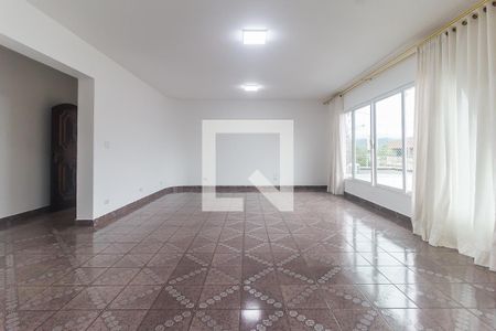 Sala de casa para alugar com 3 quartos, 230m² em Jardim Sao Pedro, Mogi das Cruzes