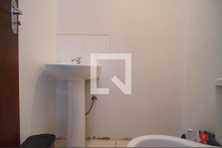 Lavabo de casa para alugar com 2 quartos, 60m² em São Jorge, Novo Hamburgo