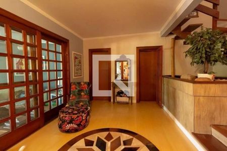Sala de casa para alugar com 4 quartos, 350m² em Jardim Itu, Porto Alegre