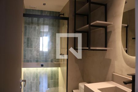 Banheiro de apartamento para alugar com 1 quarto, 39m² em Barra Funda, São Paulo