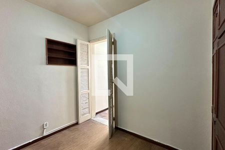 Quarto 01 de apartamento para alugar com 2 quartos, 60m² em Leblon, Rio de Janeiro