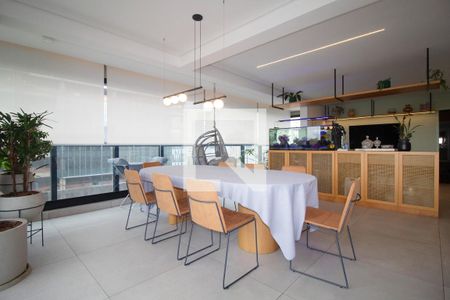 Sala de apartamento à venda com 3 quartos, 142m² em Pinheiros, São Paulo