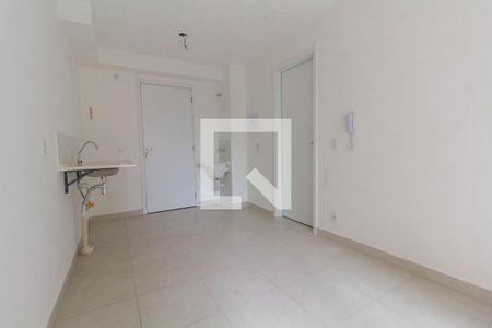 Sala/Cozinha de apartamento para alugar com 1 quarto, 27m² em Guaiauna, São Paulo