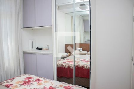 Quarto 2 de apartamento para alugar com 2 quartos, 60m² em Silveira, Belo Horizonte