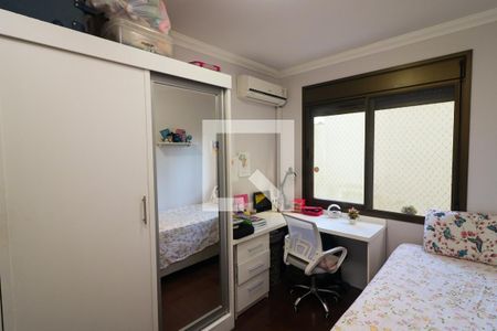 Quarto de apartamento para alugar com 2 quartos, 74m² em Menino Deus, Porto Alegre