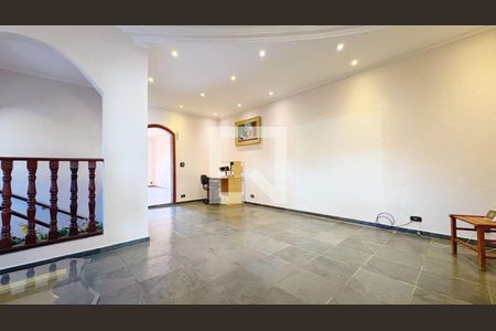 Casa à venda com 3 quartos, 290m² em Penha de França, São Paulo
