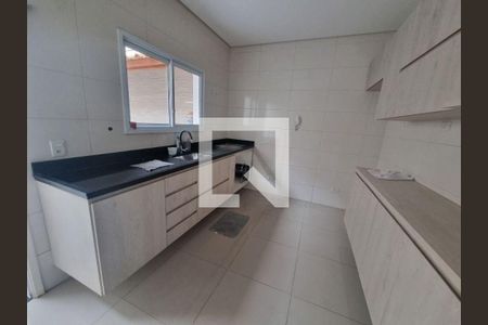 Casa à venda com 3 quartos, 120m² em Jardim Anhanguera, São Paulo