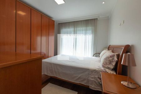 Casa à venda com 4 quartos, 324m² em Residencial Quatro (Alphaville), Santana de Parnaíba