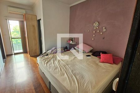 Casa à venda com 4 quartos, 220m² em Jardim Textil, São Paulo