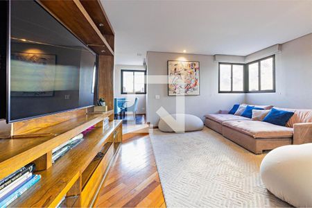Apartamento à venda com 4 quartos, 240m² em Moema, São Paulo