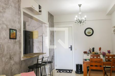 Sala de apartamento à venda com 2 quartos, 54m² em Del Castilho, Rio de Janeiro