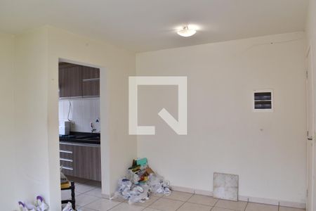 Sala de apartamento para alugar com 2 quartos, 48m² em Santa Cândida, Curitiba
