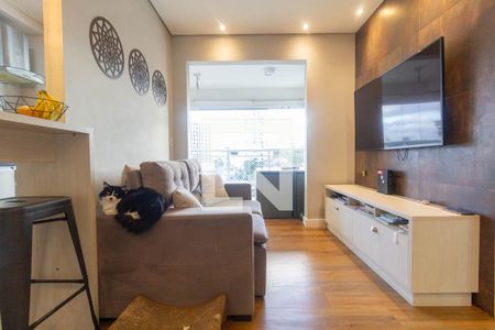 Sala de apartamento para alugar com 2 quartos, 55m² em Jardim Analia Franco, São Paulo