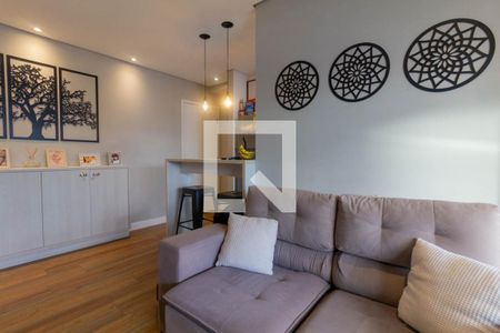 Sala de apartamento para alugar com 2 quartos, 55m² em Jardim Analia Franco, São Paulo