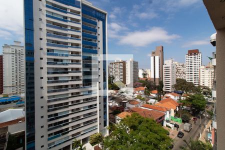 Vista da Sala de apartamento à venda com 2 quartos, 70m² em Cambuí, Campinas