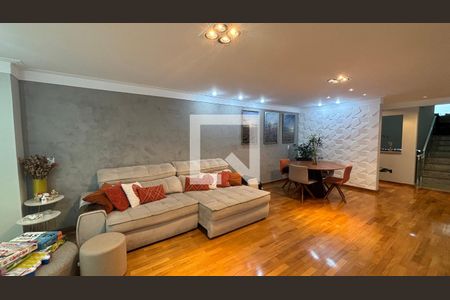 Sala de casa para alugar com 3 quartos, 276m² em Vila Valparaíso, Santo André