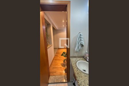 Lavabo de casa para alugar com 3 quartos, 276m² em Vila Valparaíso, Santo André