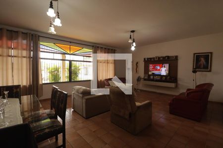 Sala de casa para alugar com 3 quartos, 358m² em Jardim Scala, Jundiaí