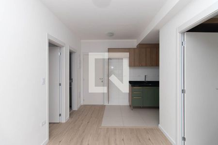 Sala/Cozinha de apartamento à venda com 2 quartos, 38m² em Vila Mazzei, São Paulo