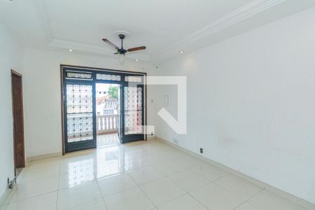 Sala de casa para alugar com 3 quartos, 100m² em Marechal Hermes, Rio de Janeiro