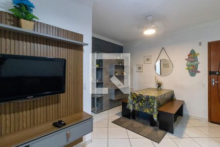 Sala de apartamento para alugar com 2 quartos, 54m² em Guilhermina, Praia Grande