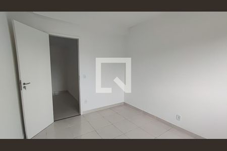 Quarto de apartamento para alugar com 1 quarto, 55m² em Curicica, Rio de Janeiro