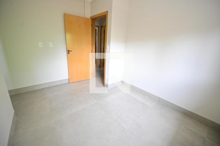 Suíte 1 de casa de condomínio para alugar com 3 quartos, 153m² em Vila Rosa, Goiânia
