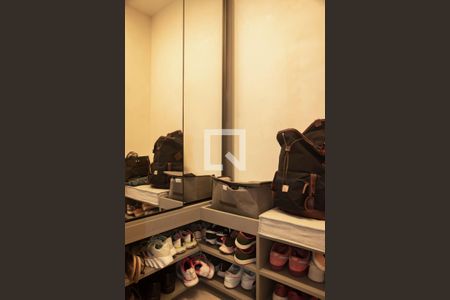 Sala  de apartamento para alugar com 3 quartos, 97m² em Chácara Inglesa, São Paulo