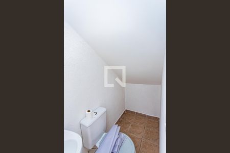 Lavabo de casa para alugar com 2 quartos, 80m² em Vila Nina, São Paulo