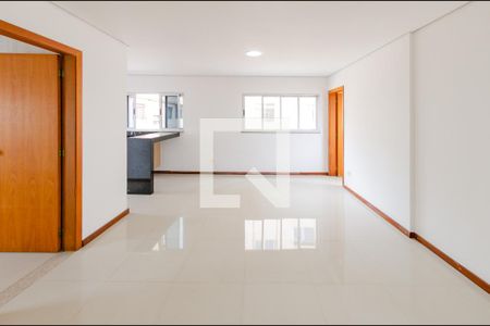Sala 2 de apartamento para alugar com 3 quartos, 160m² em Alto Caiçaras, Belo Horizonte