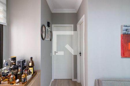 Corredor de apartamento à venda com 2 quartos, 50m² em Indianópolis, São Paulo