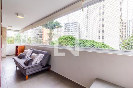 Varanda de apartamento à venda com 4 quartos, 221m² em Paraíso, São Paulo