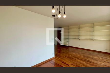 Sala de apartamento à venda com 4 quartos, 222m² em Sumarezinho, São Paulo