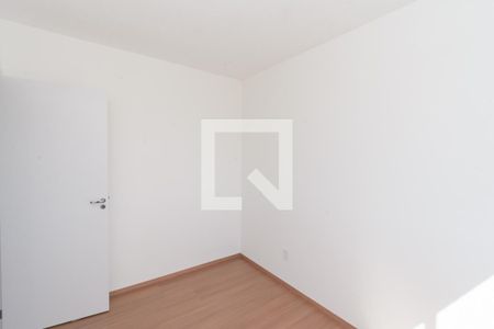 Quarto 2 de apartamento para alugar com 2 quartos, 52m² em Novo Riacho, Contagem