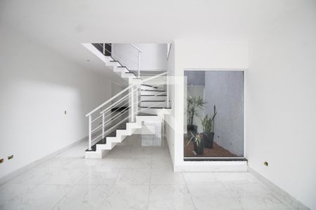 Sala de casa à venda com 3 quartos, 120m² em Vila Canero, São Paulo