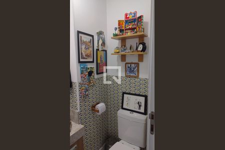 Lavabo de apartamento para alugar com 3 quartos, 102m² em Barra da Tijuca, Rio de Janeiro