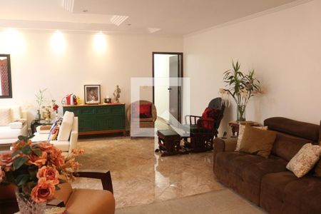 Sala de casa para alugar com 3 quartos, 279m² em Oswaldo Cruz, São Caetano do Sul
