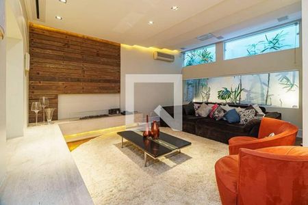 Casa à venda com 4 quartos, 565m² em Chácara Monte Alegre, São Paulo
