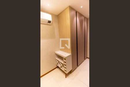 Quarto de apartamento para alugar com 2 quartos, 70m² em Centro, Niterói