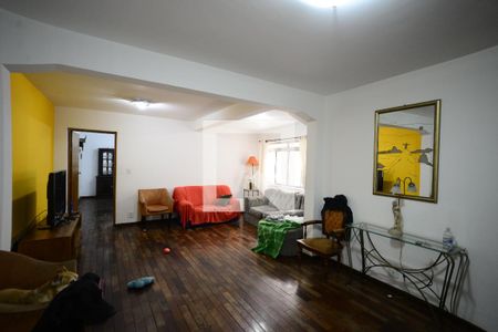 Sala de casa à venda com 3 quartos, 248m² em Vila Monumento, São Paulo