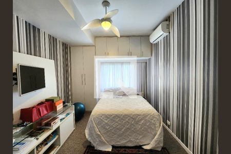 Quarto 1 de apartamento à venda com 3 quartos, 150m² em Vila Nova Conceição, São Paulo