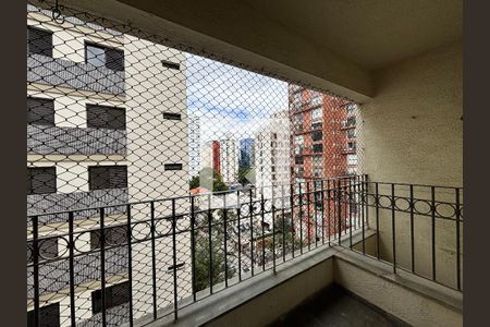 Varanda de apartamento à venda com 2 quartos, 80m² em Vila Nova Conceição, São Paulo