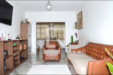 Casa para alugar com 3 quartos, 210m² em Ribeiro de Abreu, Belo Horizonte