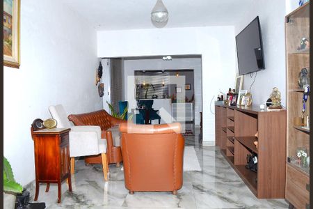 Sala de TV de casa para alugar com 3 quartos, 210m² em Ribeiro de Abreu, Belo Horizonte