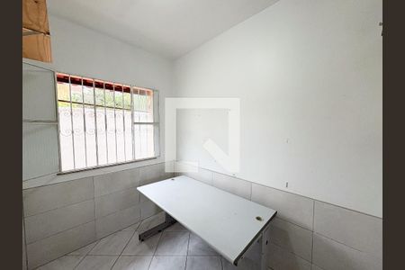 Quarto 2 de casa para alugar com 2 quartos, 49m² em Guaratiba, Rio de Janeiro