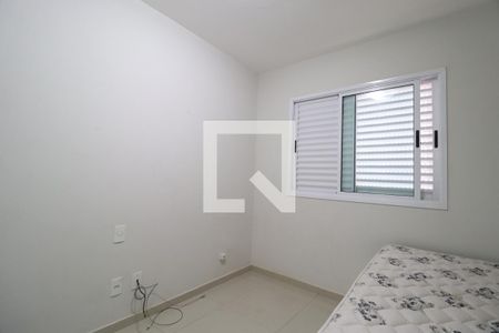 Quarto 1 de apartamento para alugar com 3 quartos, 101m² em Santa Mônica, Uberlândia