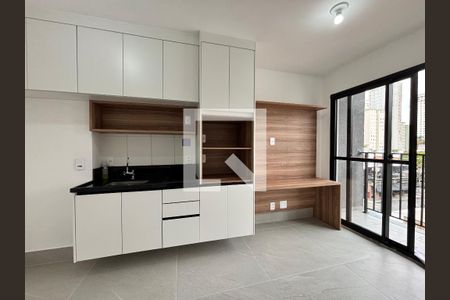 Sala/Cozinha de apartamento para alugar com 1 quarto, 27m² em Vila Olímpia, São Paulo