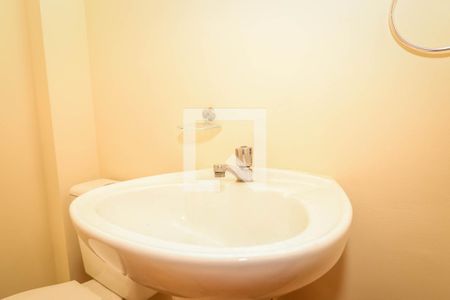 Lavabo de casa à venda com 3 quartos, 90m² em Vila Sonia, São Paulo