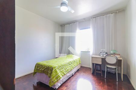 Quarto 2 de casa à venda com 5 quartos, 299m² em Cidade São Francisco, São Paulo